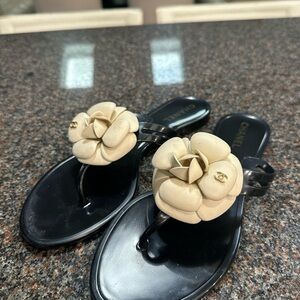CHANEL camellia black and cream flower sandals size 39